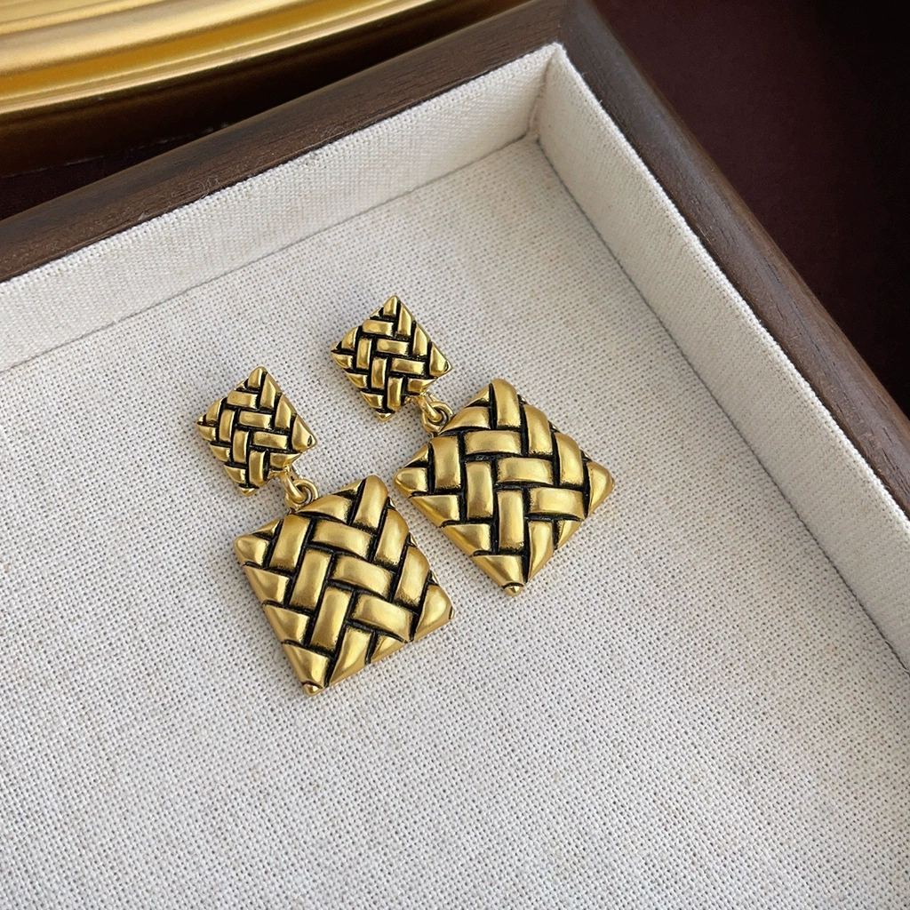 Retro Pearl Earrings, 925 Silver Posts, Light Luxury Vintage Geometric Style