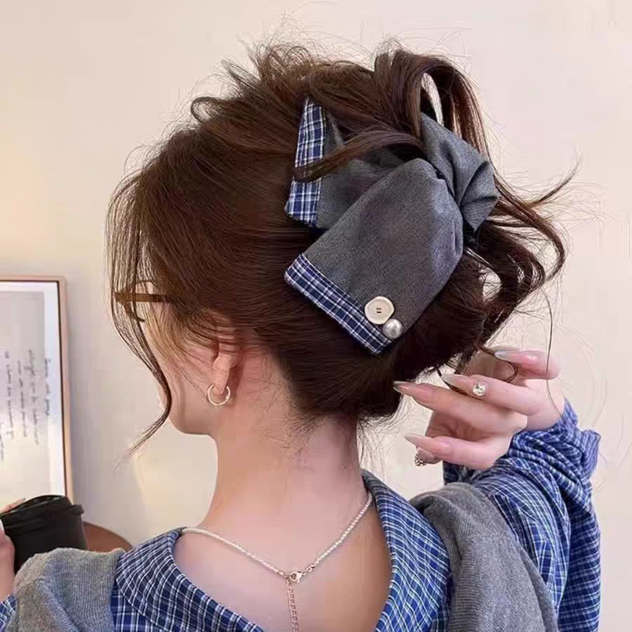 Elegante retrógrado leopardo triángulo clip de agarre mujer 2025 nuevo clip de cabello de cabeza de tiburón clip de cabello adornamiento para el cabello