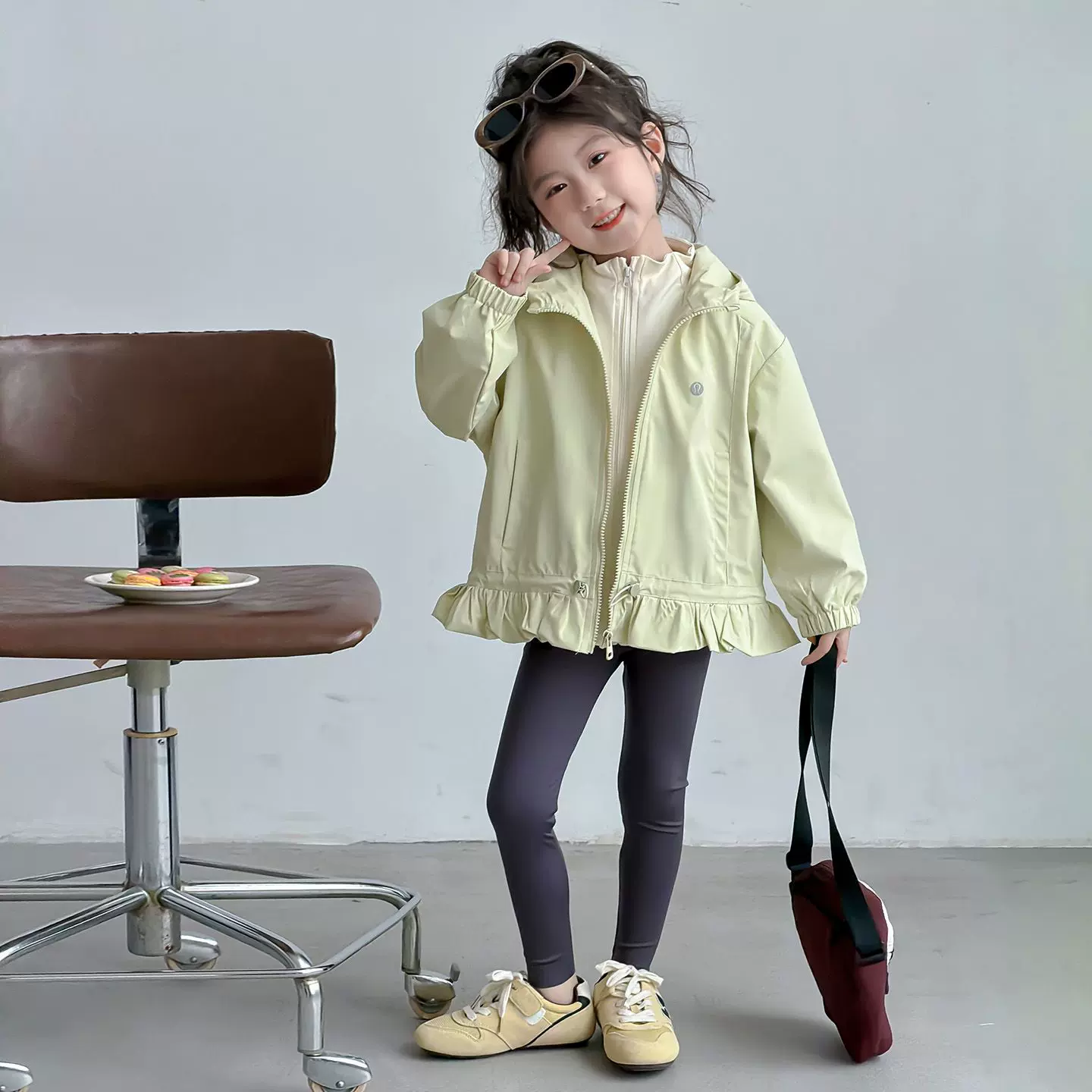 女童外套春秋款2026新款洋气宝宝春季连帽夹克儿童春装女孩冲锋衣