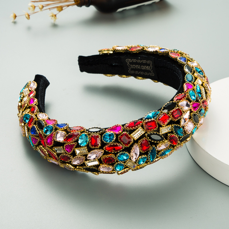 Baroque Colored Glass Diamond Gold Velvet Headband display picture 3