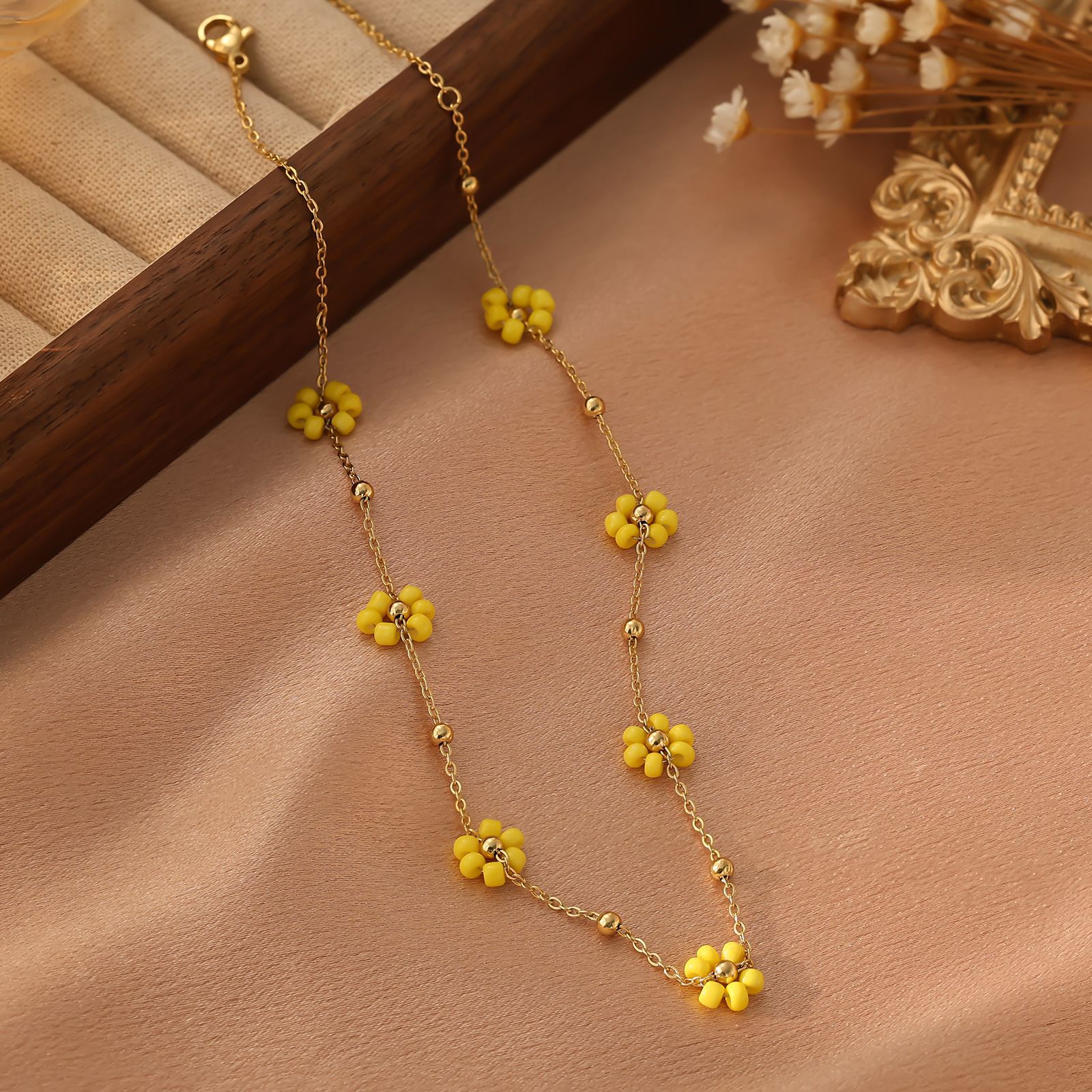 10g Weight Necklace Classification Titanium Steel Chain Material cable chain Chain Type 1 Piece Quantity Holiday, Daily Occasion Titanium Steel Material Flower Pattern All Seasons Season Women's Gender Plating Design Simple Style Style Wholesale Jewelry Simple Style Flower Titanium Steel Plating Necklace Cable Chain 19