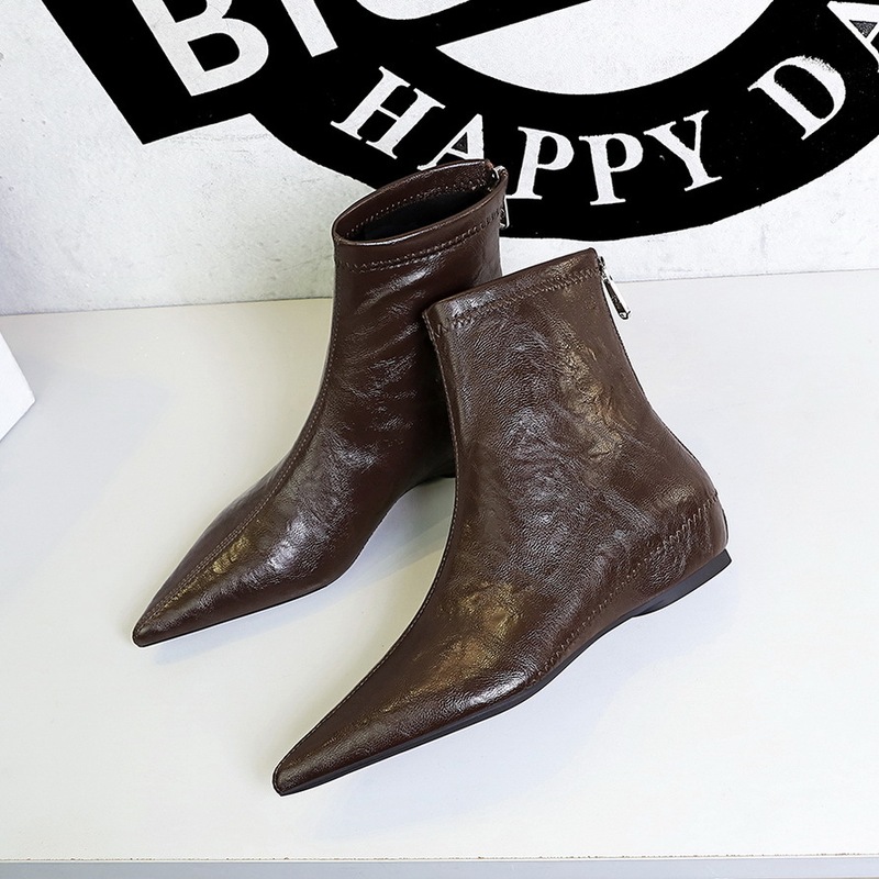 6383-1 Retro Comfortable Inner Height Increase Low Heel Wedge Wrinkle Pointed Toe All-match Fashion Women's Boots Winter Short Boots