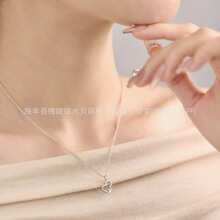 V������ �����U�Ն�荺��J��ŮС�ɾ���ͨ�ڿ��i��朏S�����l