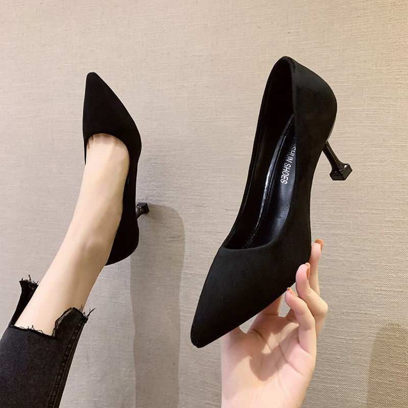 Student etiquette high heels women's stiletto heel Internet celebrity 2022 Spring and Autumn New pointed black fashion all-match professional shoes