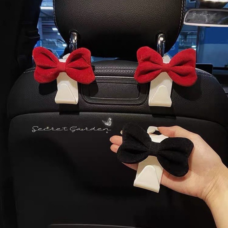 Gancho trasero del asiento del coche de celebridades de Internet Gancho trasero del coche Gancho de almacenamiento trasero del coche Gancho de lazo rojo femenino