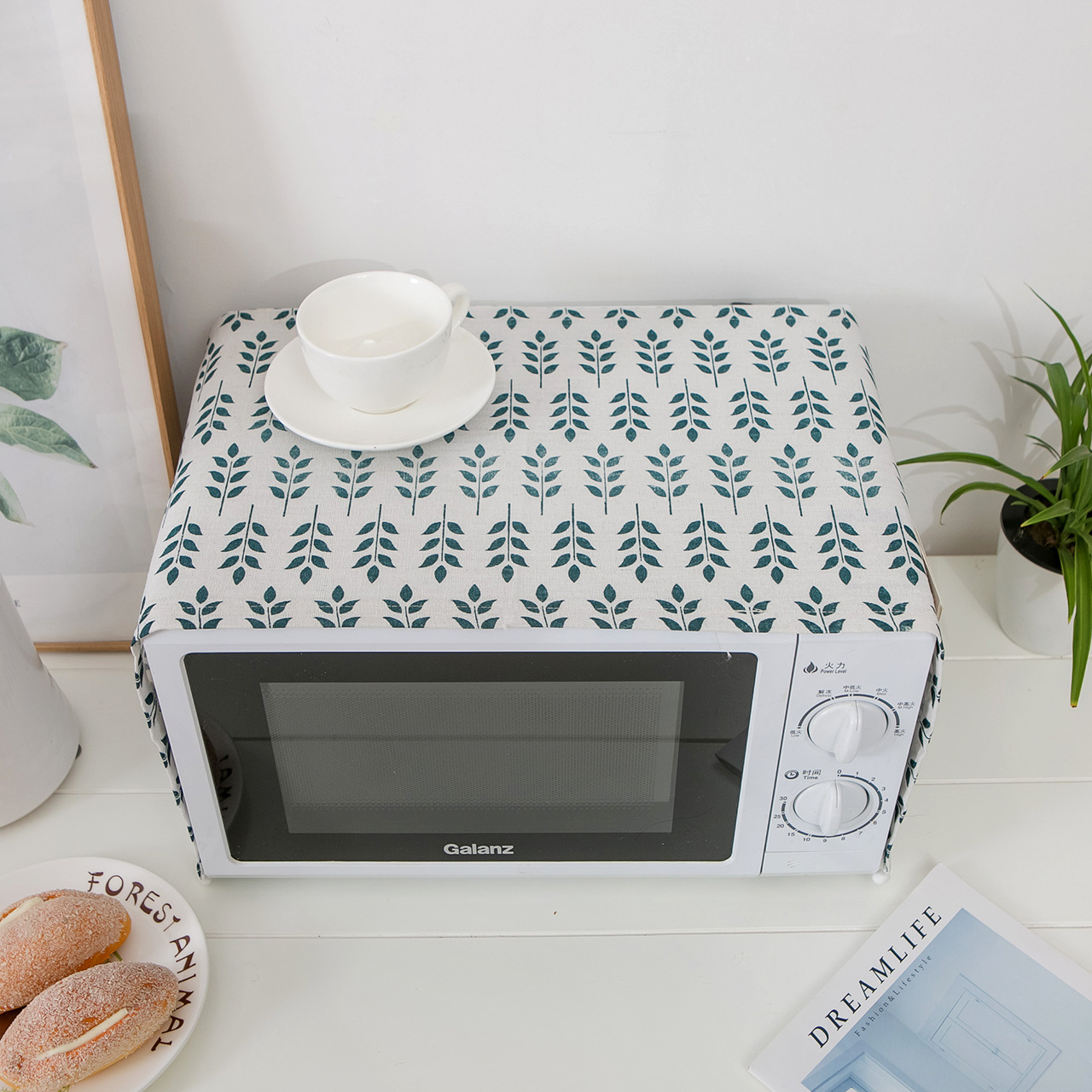 9524969295_852772111