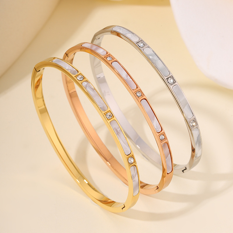 Brazalete de acero inoxidable conchas espaciadas brazalete de diamantes para niñas de alto nivel brazalete de oro rosa joyas de venta caliente transfronterizas