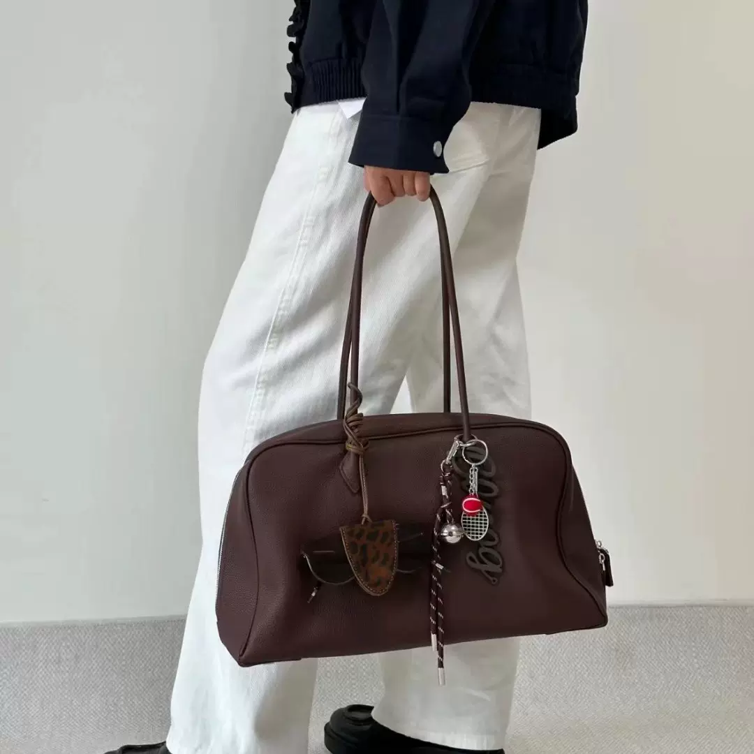 2025新款大容量保龄球包真皮单肩腋下女包togo波士顿包包女枕头包