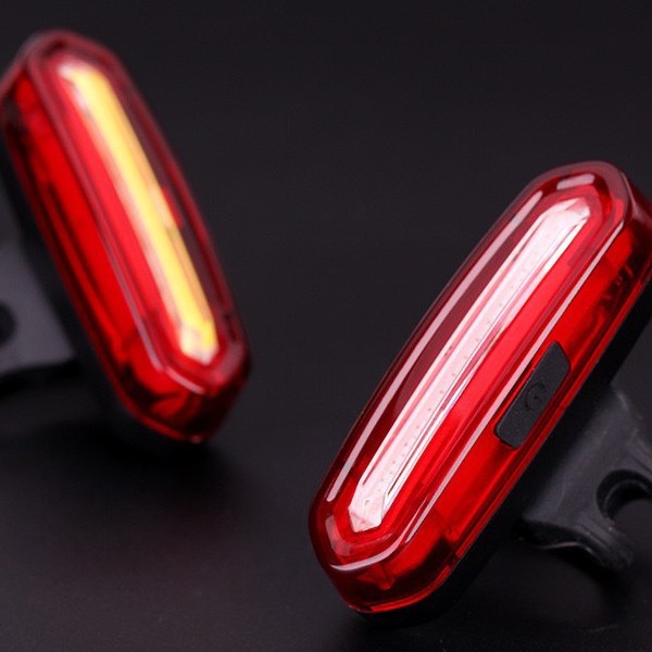 Bicycle Light Bicycle Night Riding Strong Light Bicycle Tail Light USB Charging Warning Light Bicycle Riding Accessories