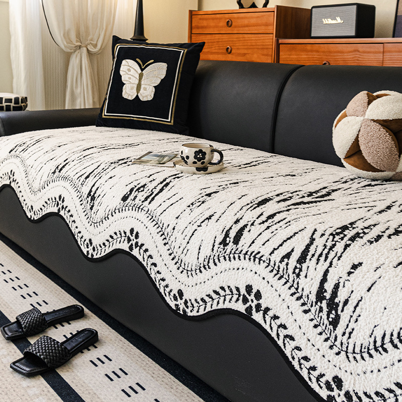 Special-Shaped New Sofa Cushion, Suitable for All Seasons, Non-Slip, Creative Seat Cushion, French Cream Style, High-End Feel, Cover Cloth