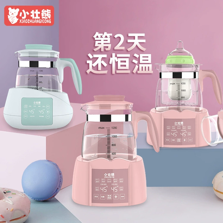 Маленький сильный медведь с постоянной температурой для детского молока