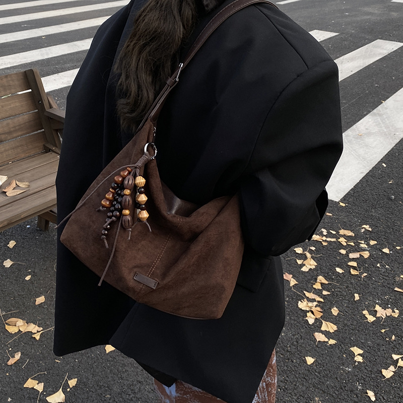 麂皮绒包包女2025秋季新上班通勤休闲大容量单肩斜挎包通勤托特包|undefined