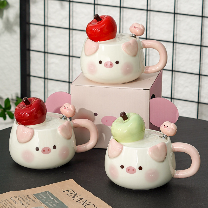 Underglaze Colored Ceramic Piggy Apple Cup with Spoon and Lid, Christmas Eve Mug for Women, Creative Ins-Style Drinking Cup
