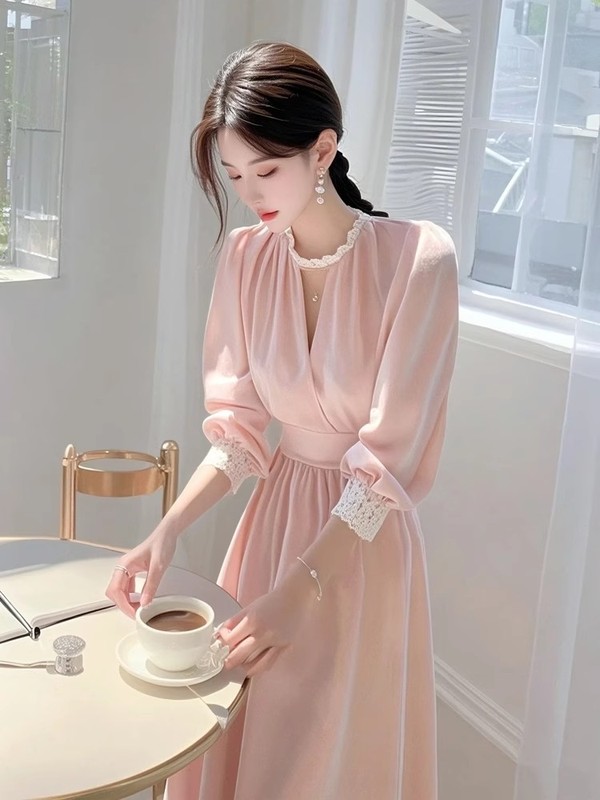2025春フレンチロングスカート、美しくユニークな気質、セレブの女神スタイル、女性用のハイエンドピンクウエストドレス|undefined