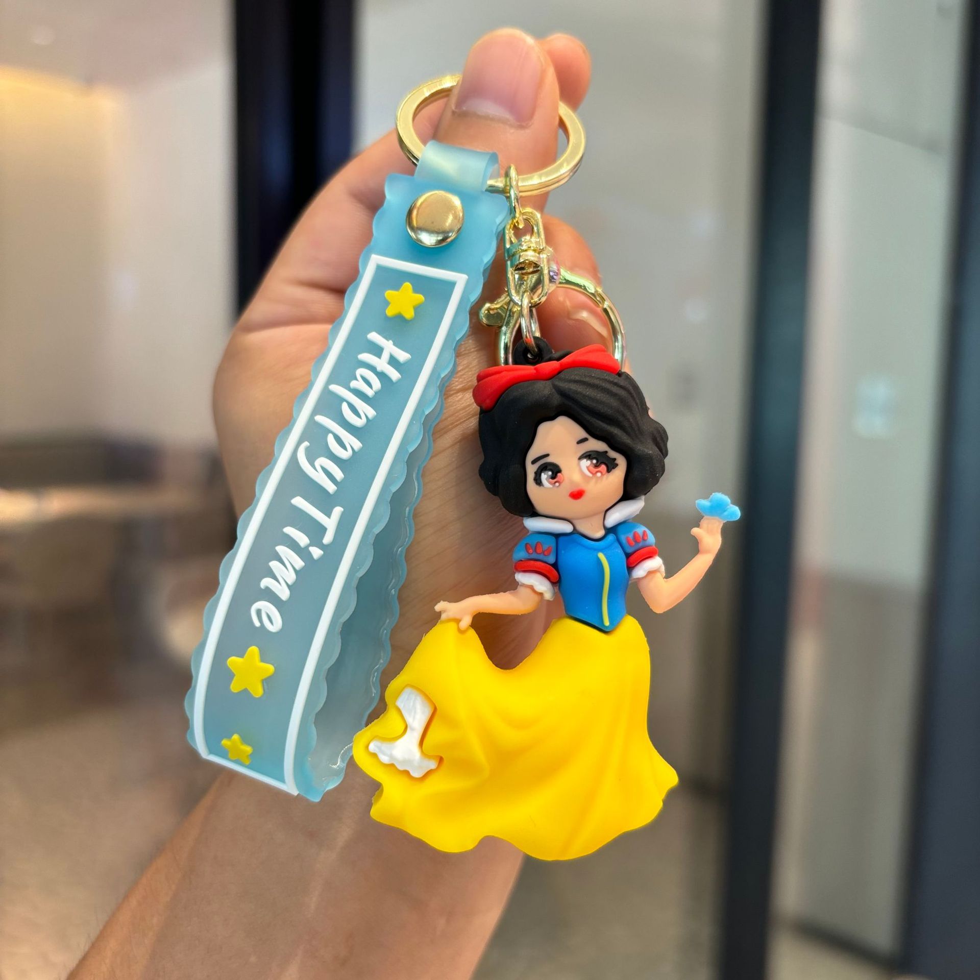 Caricatura sirena llavero colgante Blancanieves lindo muñeca llavero de coche muñeca regalo pequeño