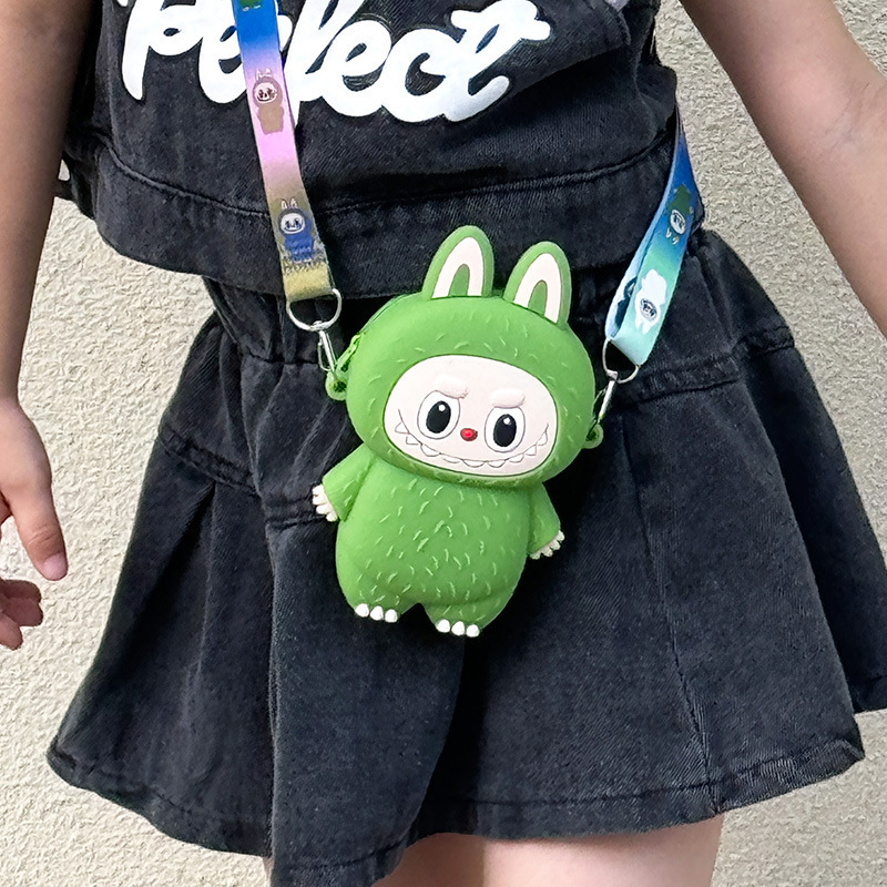 LABOBO シリコンバッグ、小銭入れ、ファッショナブルで多用途な女の子の外出用クロスボディバッグ、キュートでカジュアルなアクセサリー、ミニサイズ|undefined