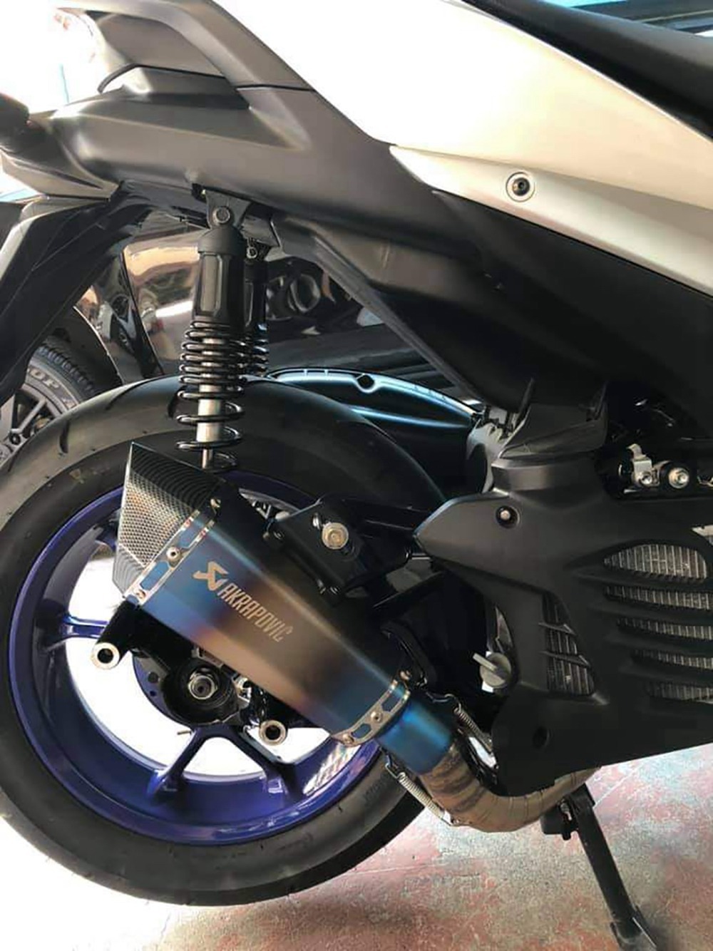 Suitable for Honda Little Monkey Stainless Steel Exhaust Pipe Modification, Front Section Scorpion Silencer, Small Inclined Exhaust Pipe, Stainless Steel