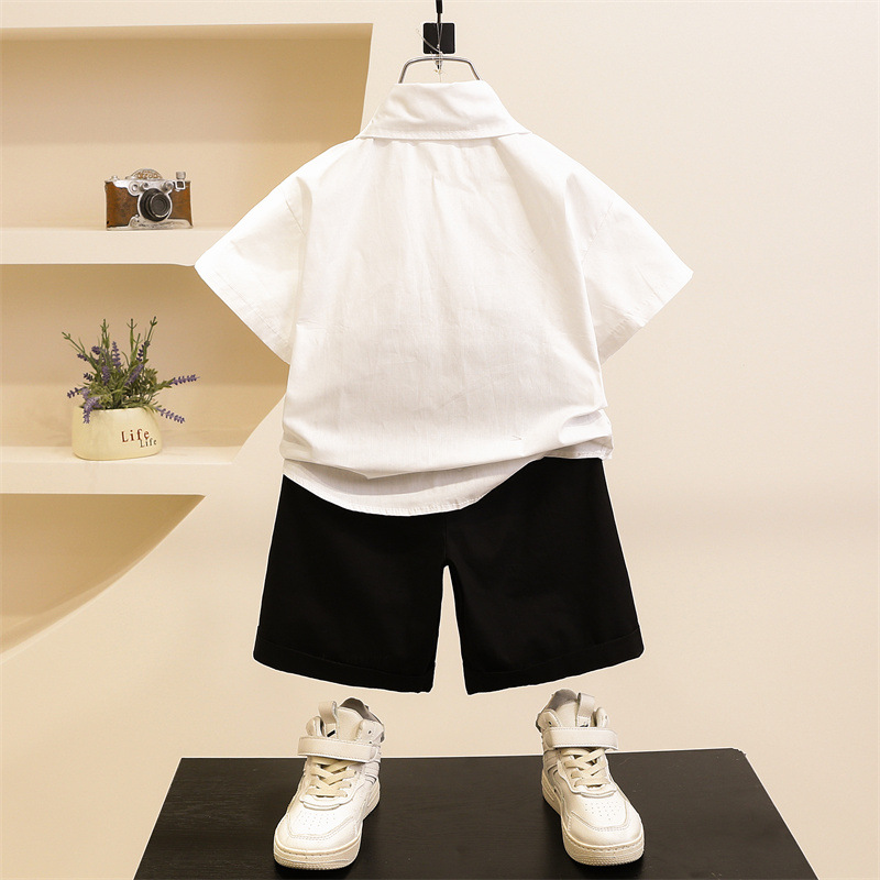 7119 Traje de manga corta para niños 2025 verano nuevo estilo camisa de moda para niños ropa de jardín para bebés ropa de verano de dos piezas de moda