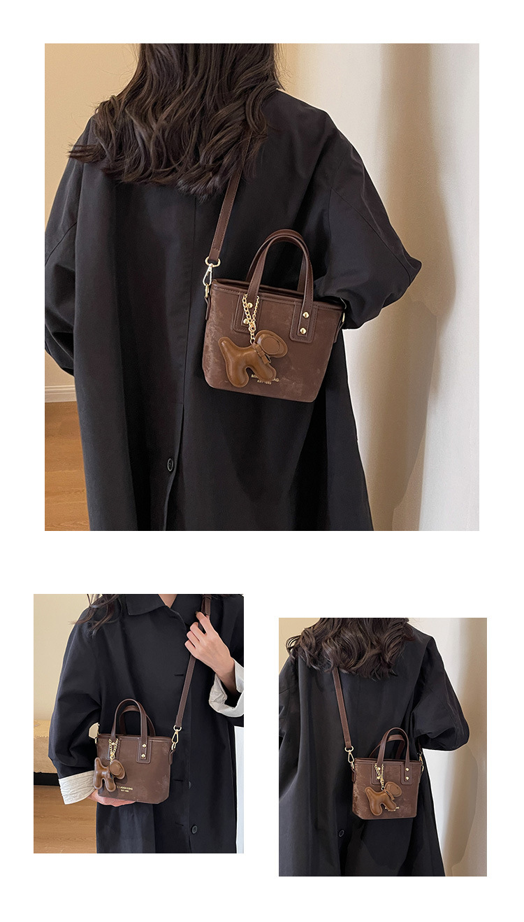 2024 New Popular Small Bag This Year Women's Fashion Versatile One Shoulder Crossbody Bag Retro Small Handheld Bucket Bag_voghion.com