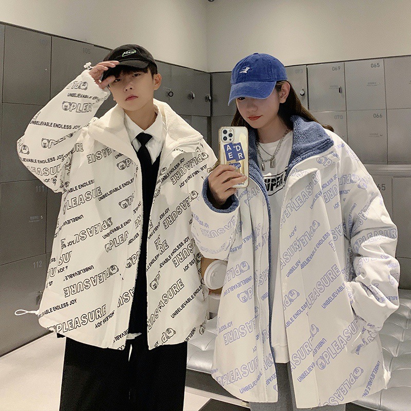 Abrigo de algodón acolchado de lana de cordero de doble cara para hombre Otoño e Invierno estilo de Hong Kong abrigo de algodón acolchado estampado completo suelto estilo coreano de moda chaqueta acolchada de algodón de pareja a juego