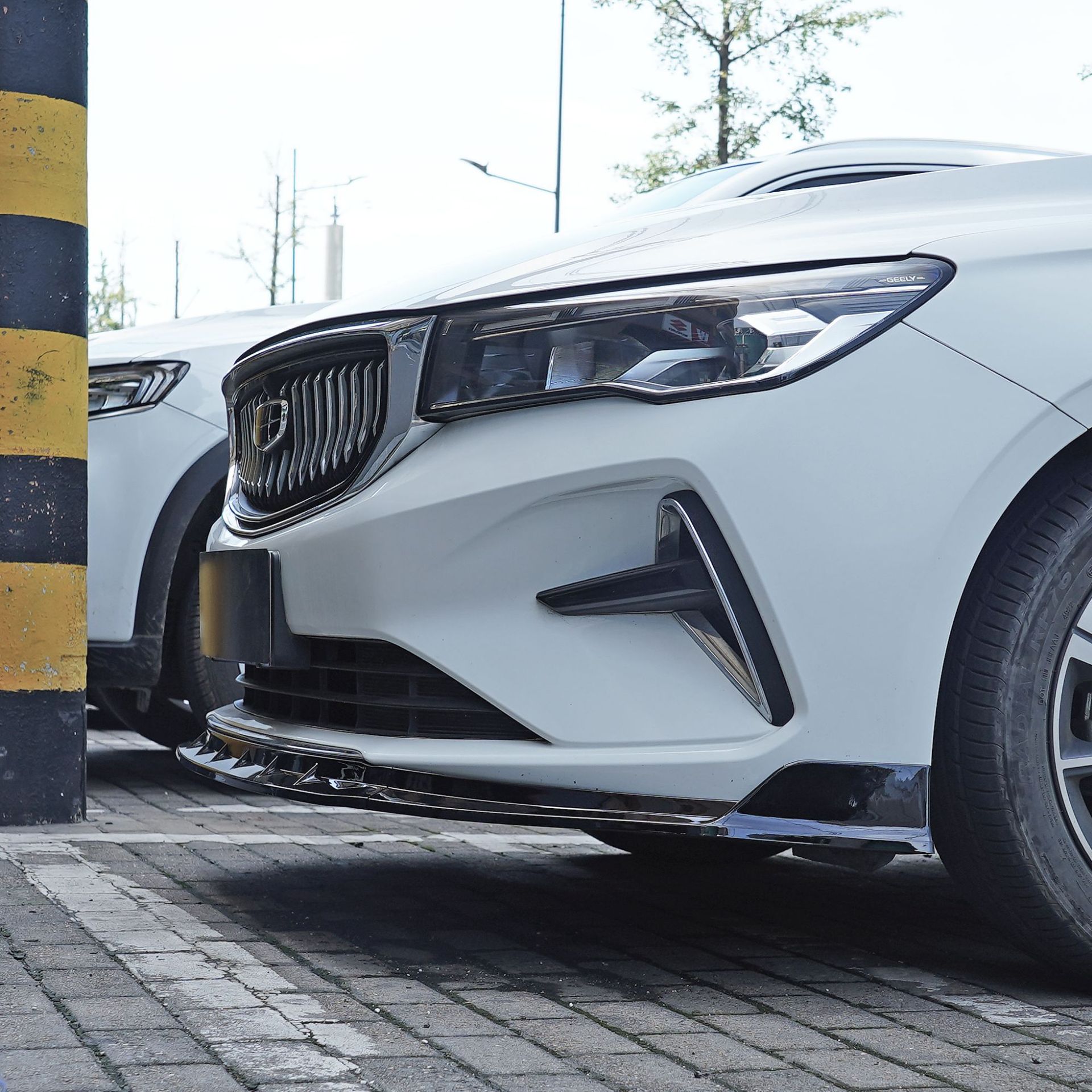 Suitable for 22-27 Geely Emgrand S70 front spoiler, front lip, rear wing, side skirts, rear lip, top wing, body kit