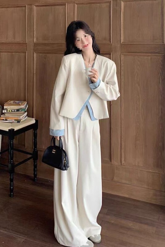 High-End Style, Small Fragrant Suit, Short Jacket, Women's Spring New Casual Two-Piece Set with Wide-Leg Trousers