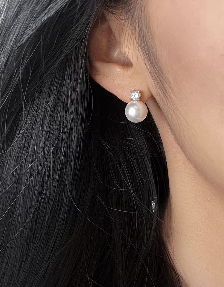 6g Weight 925 Sterling Silver Ear Needle Material Pearl Inlay Material Ear Studs Classification 1 Pair Quantity Holiday, Daily Occasion 925 Sterling Silver Material Geometric Pattern All Seasons Season Women's Gender Polished Finish Elegant, Simple Style Style 1 Pair 925 Sterling Silver Geometric Pearl Ear Studs 1