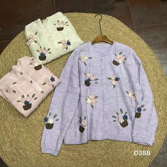 388女装新款森女系刺绣花朵圆领单排扣针织背心马甲女马夹