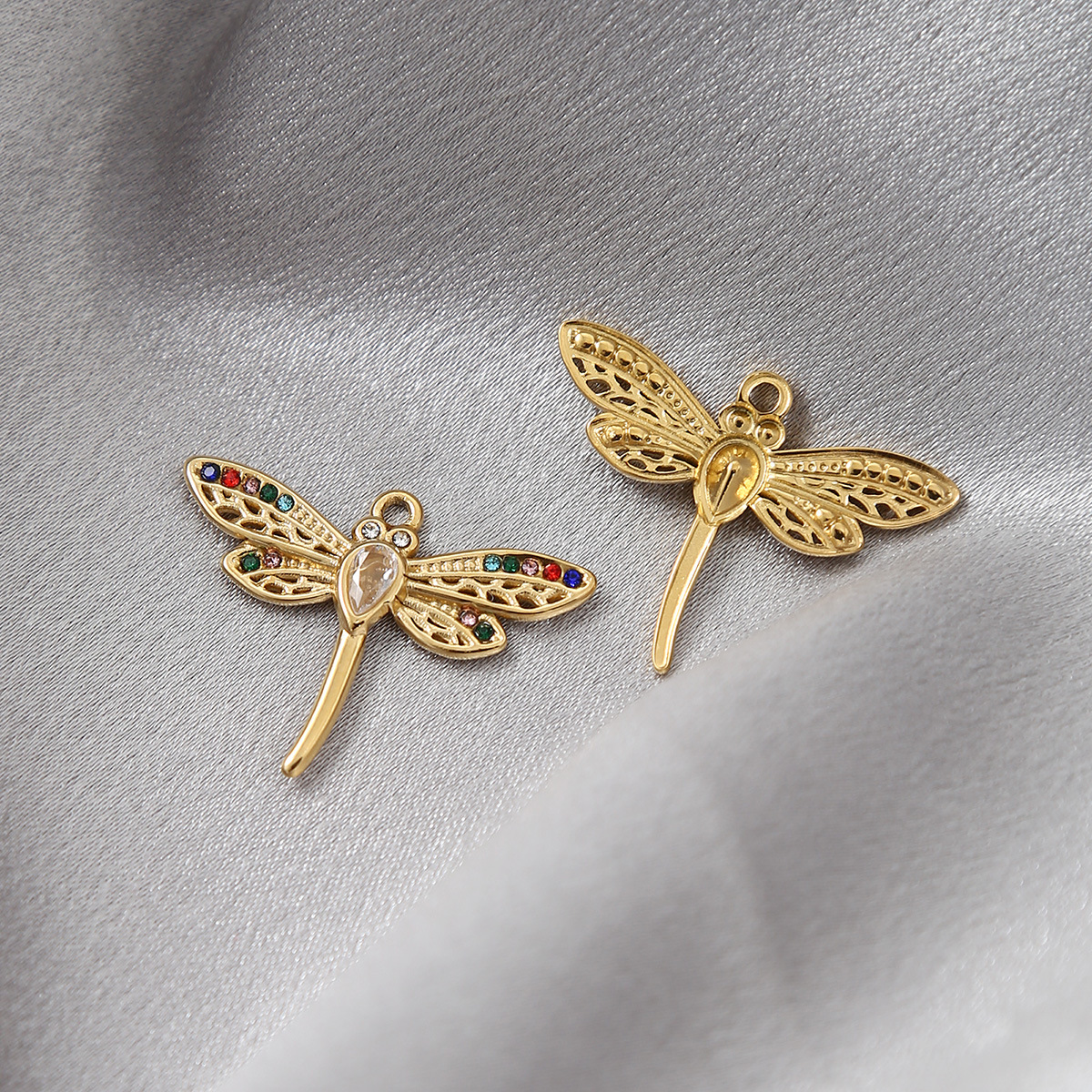 4g Weight Pendant Jewelry Making Type 20 * 27mm Jewelry Making Size Zircon Inlay Material Jewelry Accessories Classification 304 Stainless Steel Material Dragonfly Pattern All Seasons Season Plating Design Elegant, Glam Style 20 * 27mm 304 Stainless Steel Zircon Dragonfly Pendant Jewelry Accessories 10