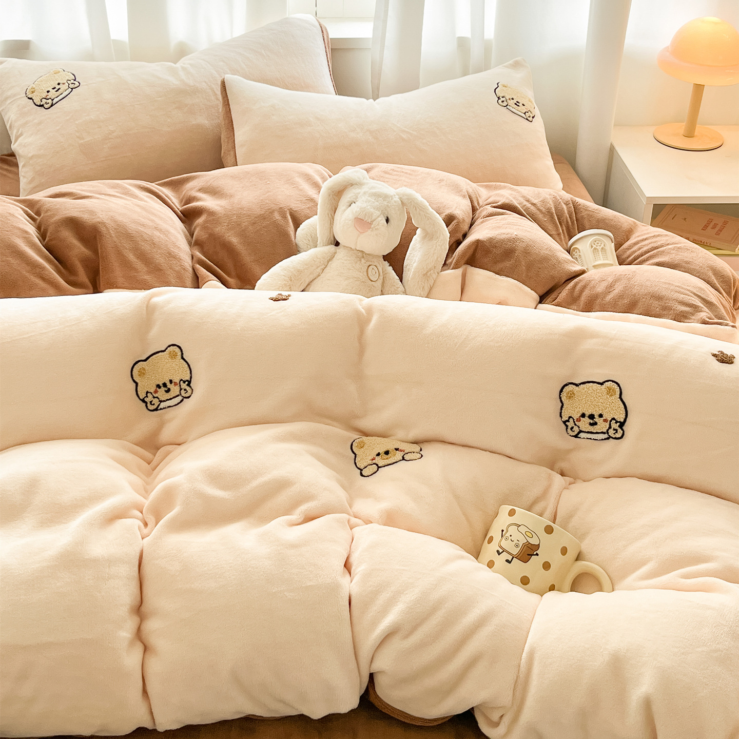 Fun bear [thickened milk--anti-static]