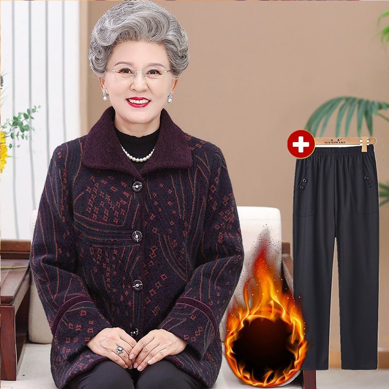秋冬奶奶装外套老年人加大老太太衣服中老年码冬装女加肥妈妈大衣