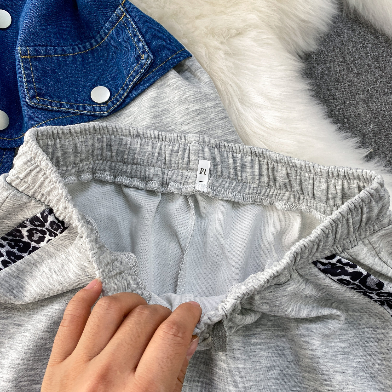 Women's Two Piece Set Denim Short Sleeved Top High-Waisted Slim Straight Leg Pants Fashion Slimming Wide Leg_ecoleips.com