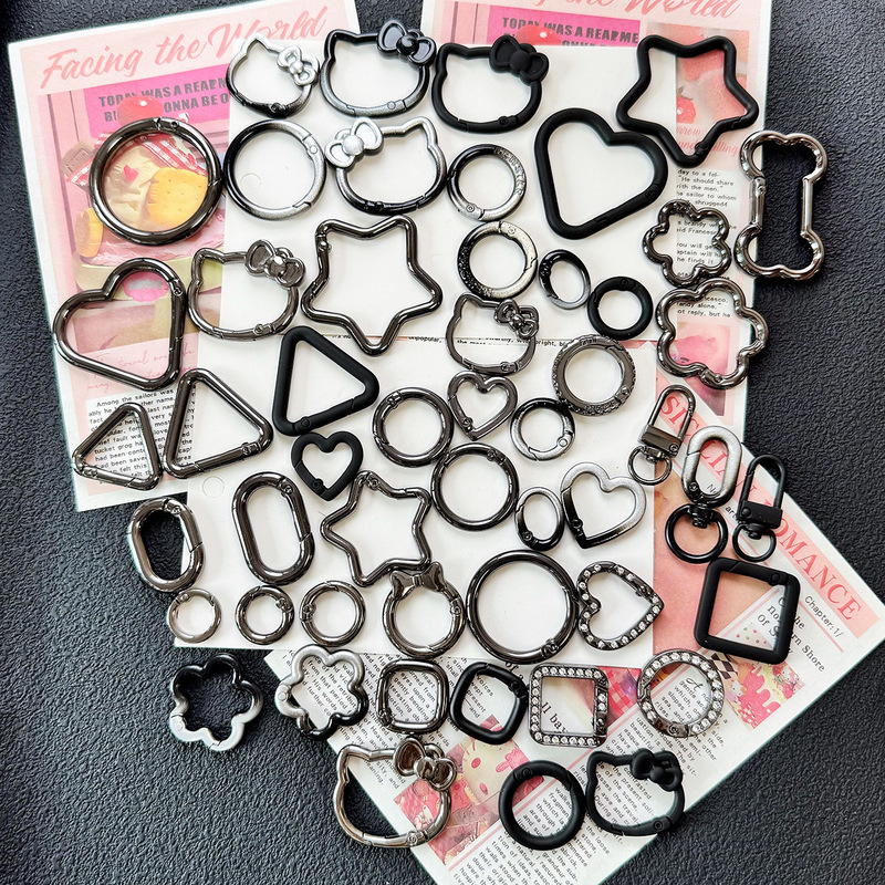 Glossy black spring buckle, gunmetal heart buckle, shiny metallic five-pointed star buckle, gunmetal round keychain buckle Glossy black spring buckle, gunmetal heart buckle, shiny metallic five-pointed star buckle, gunmetal round keychain buckle