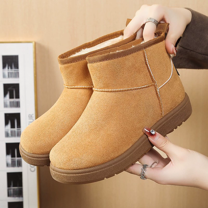 Женские снежные сапоги 2024 зимние новые круглые головы большой размер внешней торговли бархатные хлопчатобумажные ботинки для студентов плоских каблуков хлопковые сапоги оптом