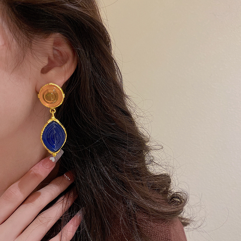 Retro Heart Shape Copper Plating Resin Earrings 1 Pair