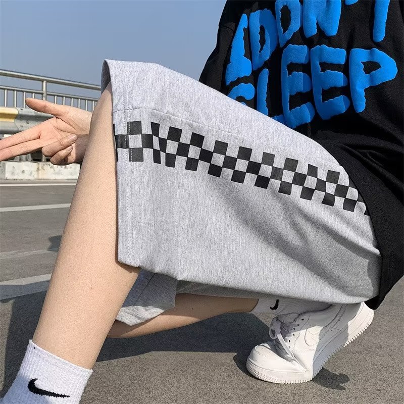 2025 Checkerboard Shorts Men's Summer Design Sense Niche Five-point Sports Pants Loose Popular Brand American Basketball