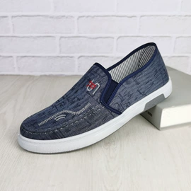 女式运动单鞋;男式布鞋;男式运动单鞋