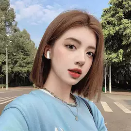 假发短卷发;假发短直发;假发长卷发