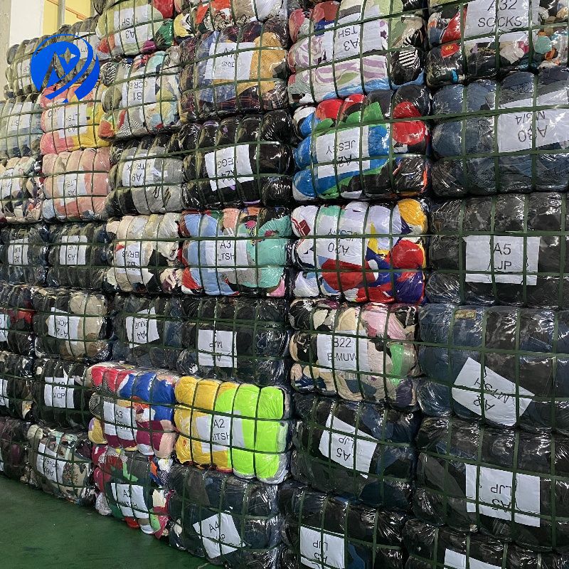 Old Clothes and Old Shoes Can Be Exported for Domestic Sales Old Clothes and Old Shoes Can Be Exported for Domestic Sales