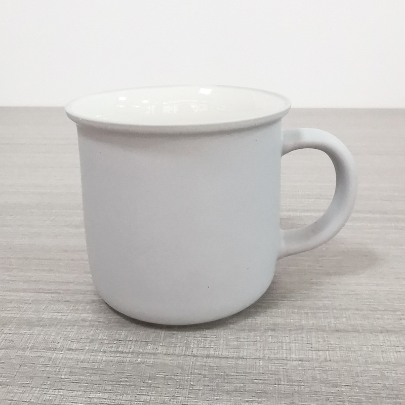 Taza de agua de procesamiento de lotes pequeños tazas de cerámica LOGO taza de agua taza de marca blanca taza de cerámica taza de café