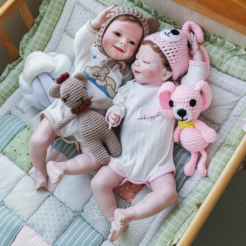 22 pulgadas rebornApril simulación bebé renacido muñeca suministro de comercio exterior WISH AliExpress entrega de una sola pieza