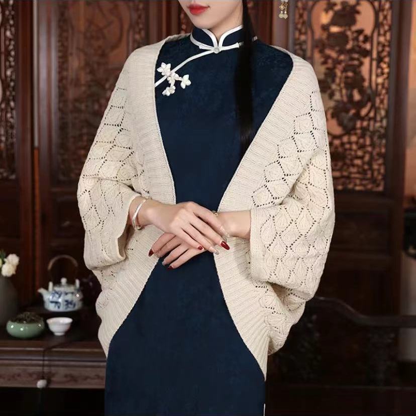 (2개) 따뜻함과 고귀함을 지켜주는 치파니 니트 가디건, 롱 가디건과 함께 착용하면 따뜻함이 느껴지는 중공 니트 숄, 소매가 달린 케이프 재킷