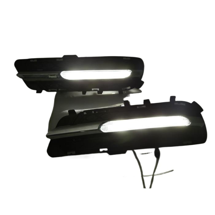 Aplicable a 11-13 luz corriente diurna de la luz diurna de corriente Mercedes-Benz W212 E200 E260 E320 E400Led