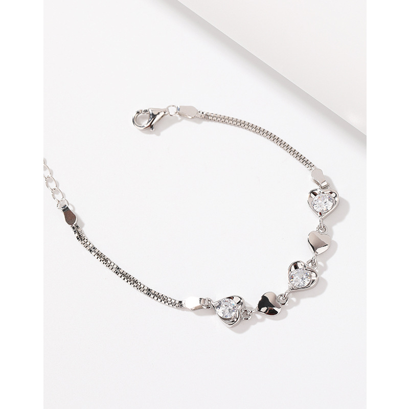 S925 plata esterlina pulsera en forma de corazón para las mujeres luz lujo nicho diseño alto sentido 2024 nuevo estilo frío estilo novias pulsera