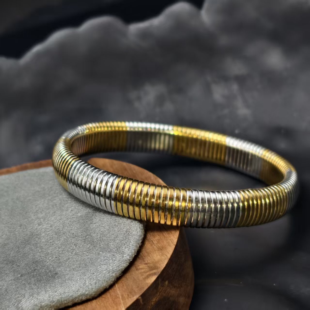 主播同款单圈不锈钢弹簧手镯叠戴手环简约三圈手链时尚送女友手饰