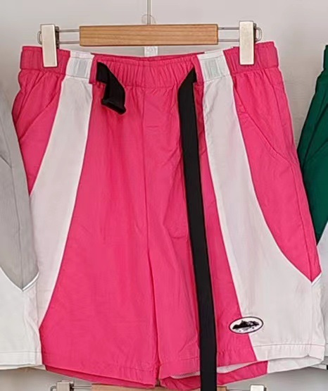 Pantalones cortos de playa rosa de secado rápido