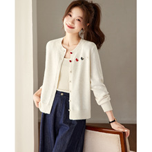 2026�����̿�С����ײɫ�~��ᘿ����לp�g���´̽�С�R�A�I�_��Ů