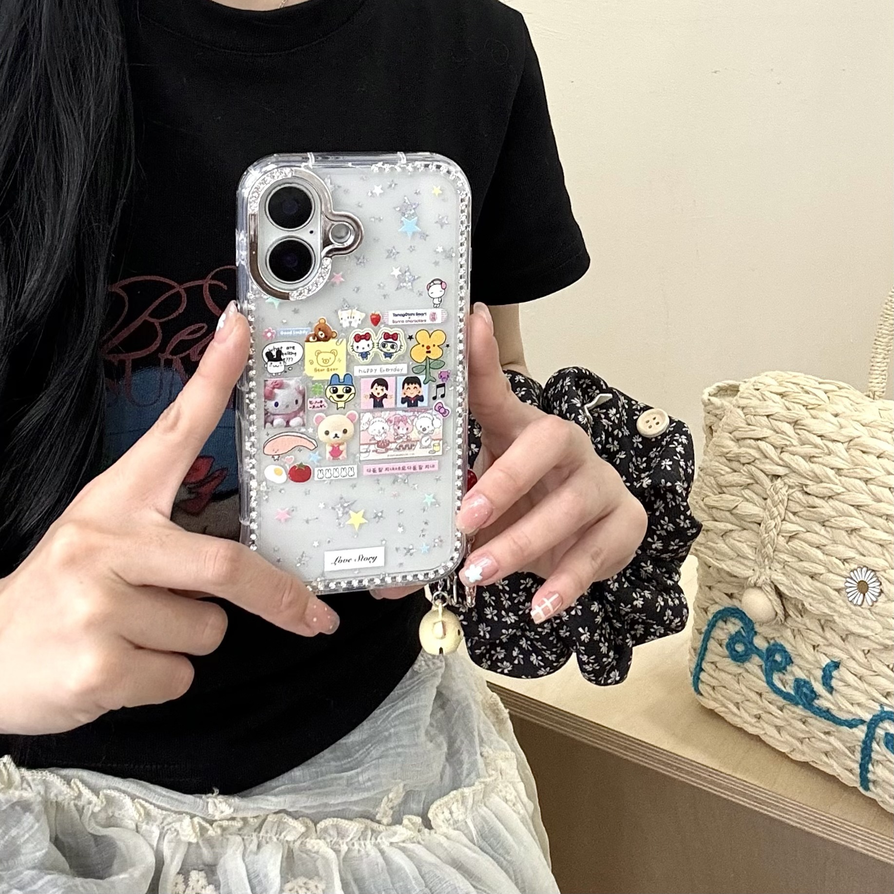 Interesante colección de dibujos animados lindo para iphone16ProMax Flash Diamond 14 Apple 15 funda para teléfono móvil 13 femenino 15PM