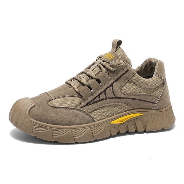 casual footwear