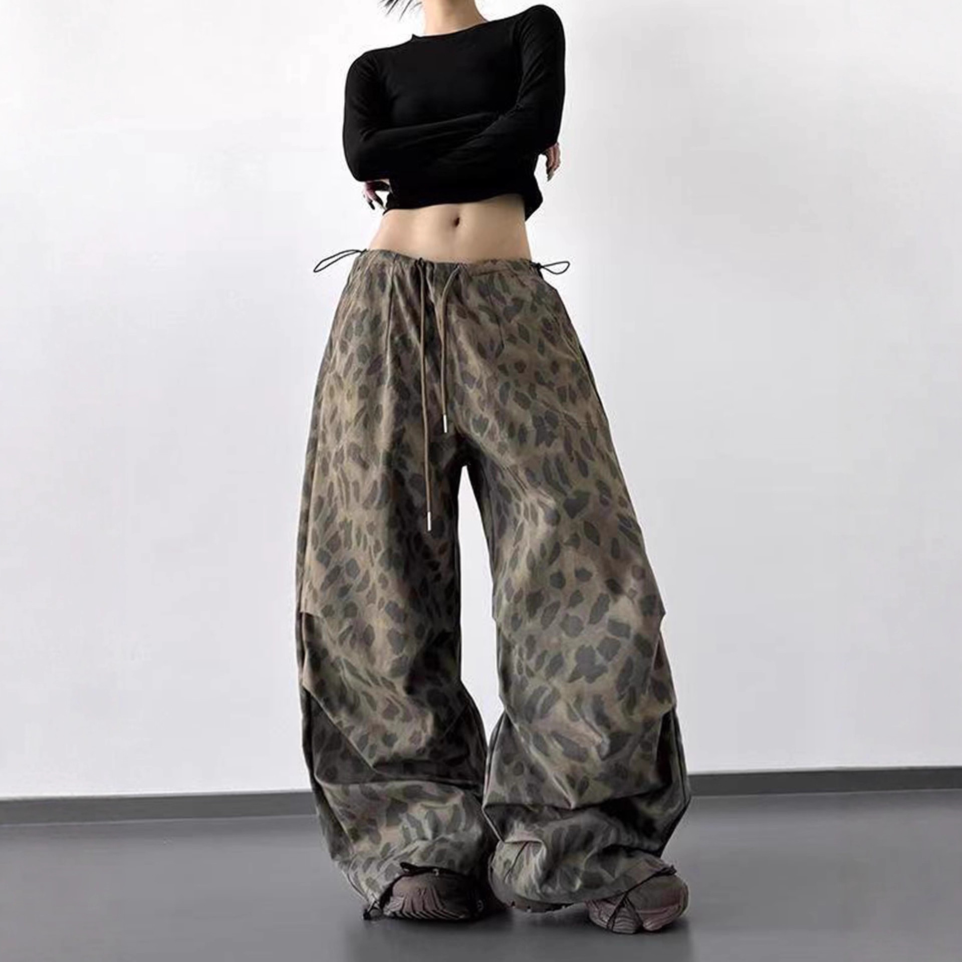 2025 American Retro Leopard Print Casual Pants for Women, Loose Slimming Straight Wide-Leg Pants, Street Dance Casual Pants Cross-Border